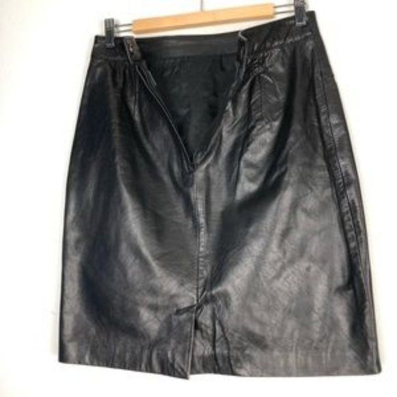 TRADITIONAL TRENDS Genuine Leather Pencil Skirt - Picture 13 of 13